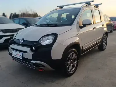 Begagnad Fiat Panda Cross Cross 80 HK (58 kW) 2015 Halvkombi