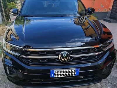 Usata VW T-Roc R-line 150 CV (110 kW) 2024 Nero SUV