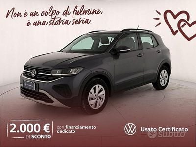 Usata VW T-Cross Life 116 CV (85 kW) 2024 Smoky grey metallizzato SUV