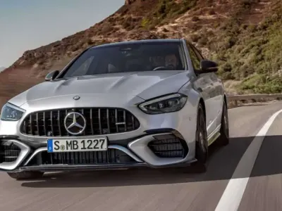 Usata Mercedes C43 AMG Premium 421 CV (309 kW) 2024 Argento Berlina