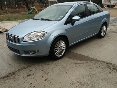 Usata Fiat Linea 90 CV (66 kW) 2008 Grigio Berlina
