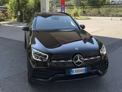 Usata Mercedes GLC300 AMG line 245 CV (180 kW) 2020 SUV