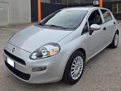 Usata Fiat Punto Street 69 CV (50 kW) 2015 Argento Utilitaria