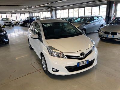 usata Toyota Yaris TD 5 P STYLE