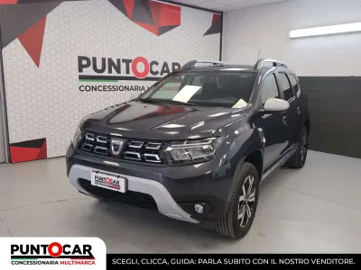 Usata Dacia Duster Journey 101 CV (74 kW) 2022 Grigio SUV