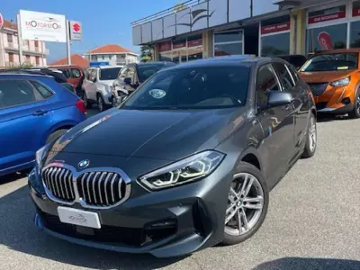 Usata BMW 118 M Sport 136 CV (100 kW) 2021 Grigio Utilitaria