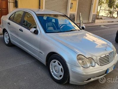 Usata Mercedes C220 2001 Grigio Berlina