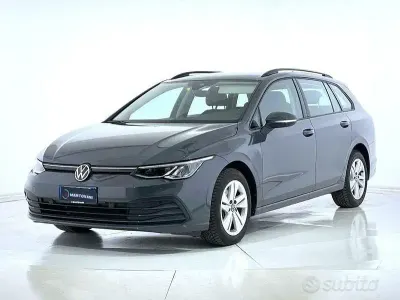 Gebraucht VW Golf VIII Life 116 PS (85 kW) 2021 Grau Kombi