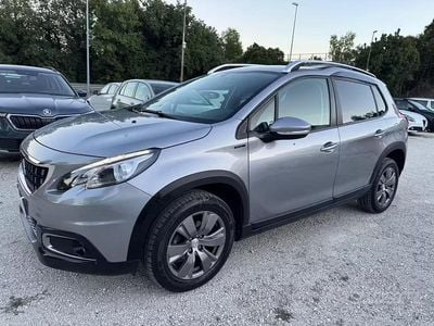 Brugt Peugeot 2008 Signature Sky 102 HK (75 kW) 2019 Grå SUV