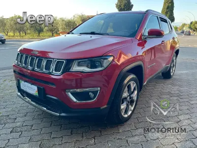 Begagnad Jeep Compass Limited 120 HK (88 kW) 2019 Röd SUV