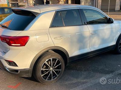Usata VW T-Roc Style 150 CV (110 kW) 2019 Bianco SUV