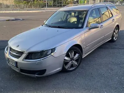 Begagnad Saab 9-5 Vector 150 HK (110 kW) 2007 Silver Kombi
