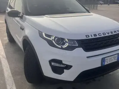 Usata Land Rover Discovery Sport HSE Luxury 150 CV (110 kW) 2016 Bianco SUV