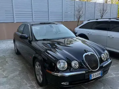 Usata Jaguar S-Type S 207 CV (152 kW) 2004 Nero Berlina