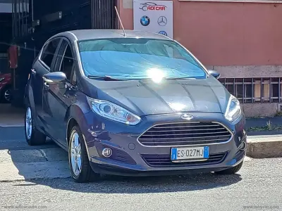 Usata Ford Fiesta Titanium 97 CV (71 kW) 2013 Berlina