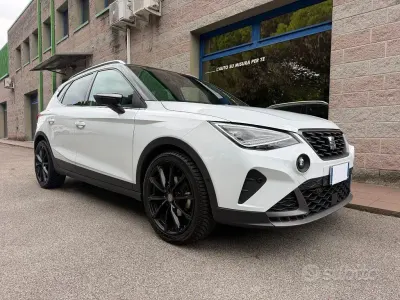 Usata Seat Arona FR 95 CV (69 kW) 2022 Bianco SUV