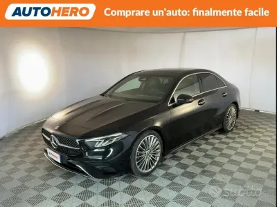 Usata Mercedes A180 AMG line 116 CV (85 kW) 2023 Nero Berlina