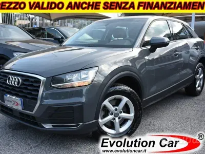Usata Audi Q2 Business 150 CV (110 kW) 2018 Grigio metallizzato SUV