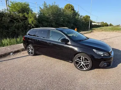 Usata Peugeot 308 SW Allure 120 CV (88 kW) 2018 Nero Station wagon