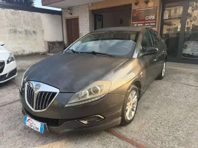 Usata Lancia Delta 120 CV (88 kW) 2009 Grigio Utilitaria