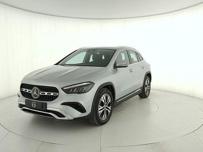 Usata Mercedes GLA180 Advanced 116 CV (85 kW) 2025 Argento SUV