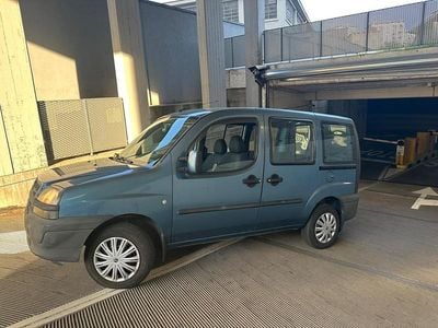Occasion Fiat Doblò 101 ch (74 kW) 2003 Bleue Monospace