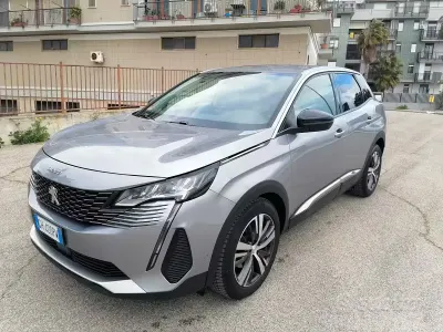 Usata Peugeot 3008 Allure 131 CV (96 kW) 2022 Grigio SUV