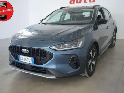 Usata Ford Focus Active 116 CV (85 kW) 2023 Blu Berlina