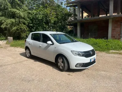 Usata Dacia Sandero 75 CV (55 kW) 2019 Bianco Furgone