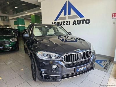 Usata BMW X5 Luxury Line 231 CV (169 kW) 2016 Grigio SUV