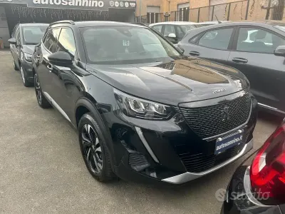 Usata Peugeot 2008 Allure 131 CV (96 kW) 2022 Nero SUV