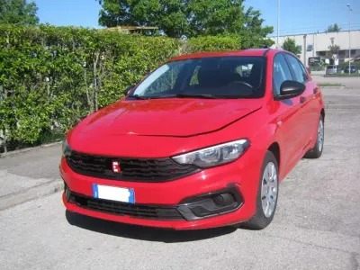 Usata Fiat Tipo S 95 CV (69 kW) 2021 Rosso Berlina