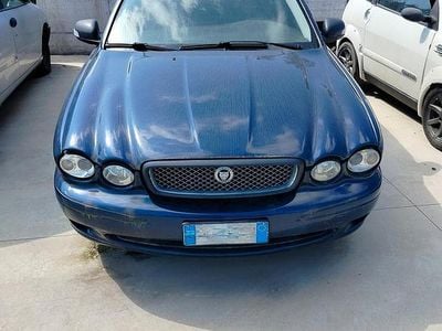 Usata Jaguar X-type Classic 145 CV (106 kW) 2006 Blu Berlina
