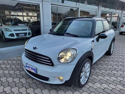 Usata Mini Cooper D Countryman Sport 111 CV (81 kW) 2011 Bianco SUV