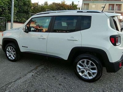 Usata Jeep Renegade Limited 140 CV (102 kW) 2015 Bianco SUV