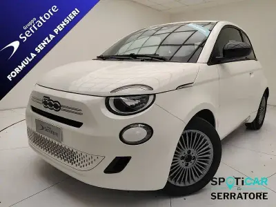 Nuova Fiat 500 Icon 65 CV (47 kW) 2026 Bianco Berlina