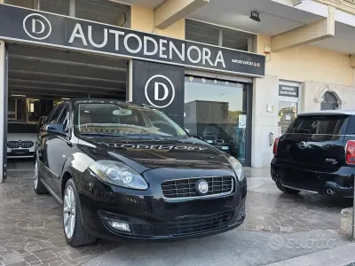 Usata Fiat Croma 150 CV (110 kW) 2011 Nero Station wagon