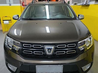 Grigio Usata 2020 Dacia Sandero Comfort Berlina | 11.500 € (Buon prezzo)