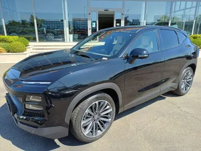 Nuova Sportequipe S6 178 CV (130 kW) 2026 Nero SUV