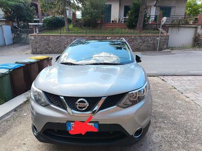 Usata Nissan Qashqai Tekna 110 CV (80 kW) 2017 Grigio SUV
