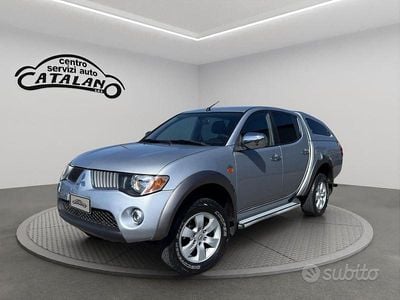 Usata Mitsubishi L200 Intense 136 CV (100 kW) 2006 Grigio Pick-up