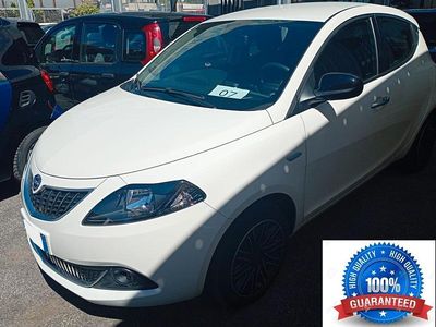 Usata Lancia Ypsilon S 69 CV (50 kW) 2023 Bianco Utilitaria