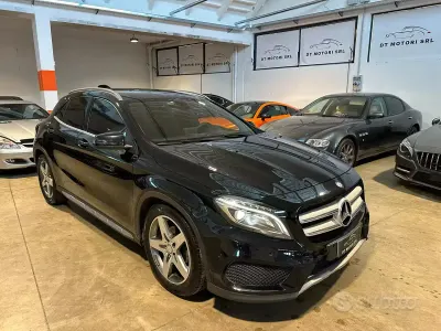 Usata Mercedes GLA180 Premium 109 CV (80 kW) 2015 Nero SUV