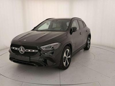Nuova Mercedes GLA200 Advanced Plus 150 CV (110 kW) 2026 Nero cosmo metallizzato SUV
