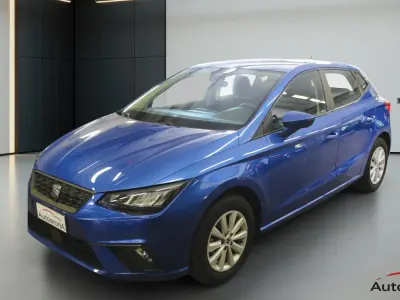 Usata Seat Ibiza Style 90 CV (66 kW) 2022 7w blu royal navy Utilitaria