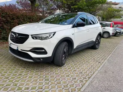 Usata Opel Grandland X 131 CV (96 kW) 2019 Bianco SUV