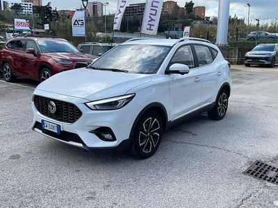 Usata MG ZS Luxury 111 CV (81 kW) 2024 Bianco SUV