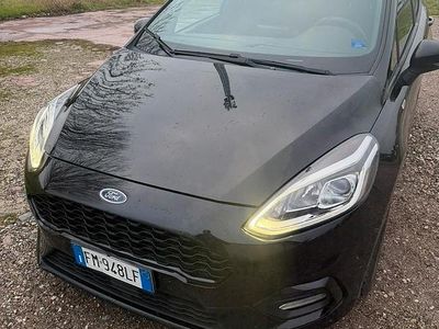 Nero Usata 2017 Ford Fiesta ST-Line Berlina | 9800 € (Buon prezzo)
