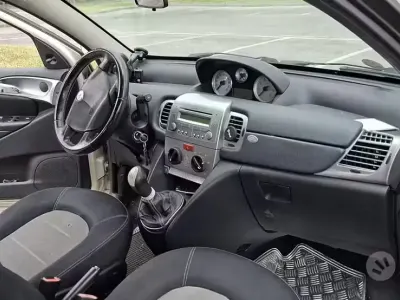 Usata Lancia Ypsilon 69 CV (50 kW) 2006 Grigio Utilitaria