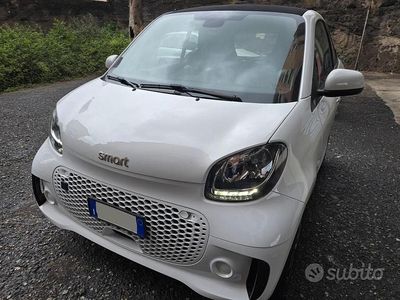 Bianco Usata 2022 Smart ForTwo Electric Drive Passion | 14.700 € (Cara)